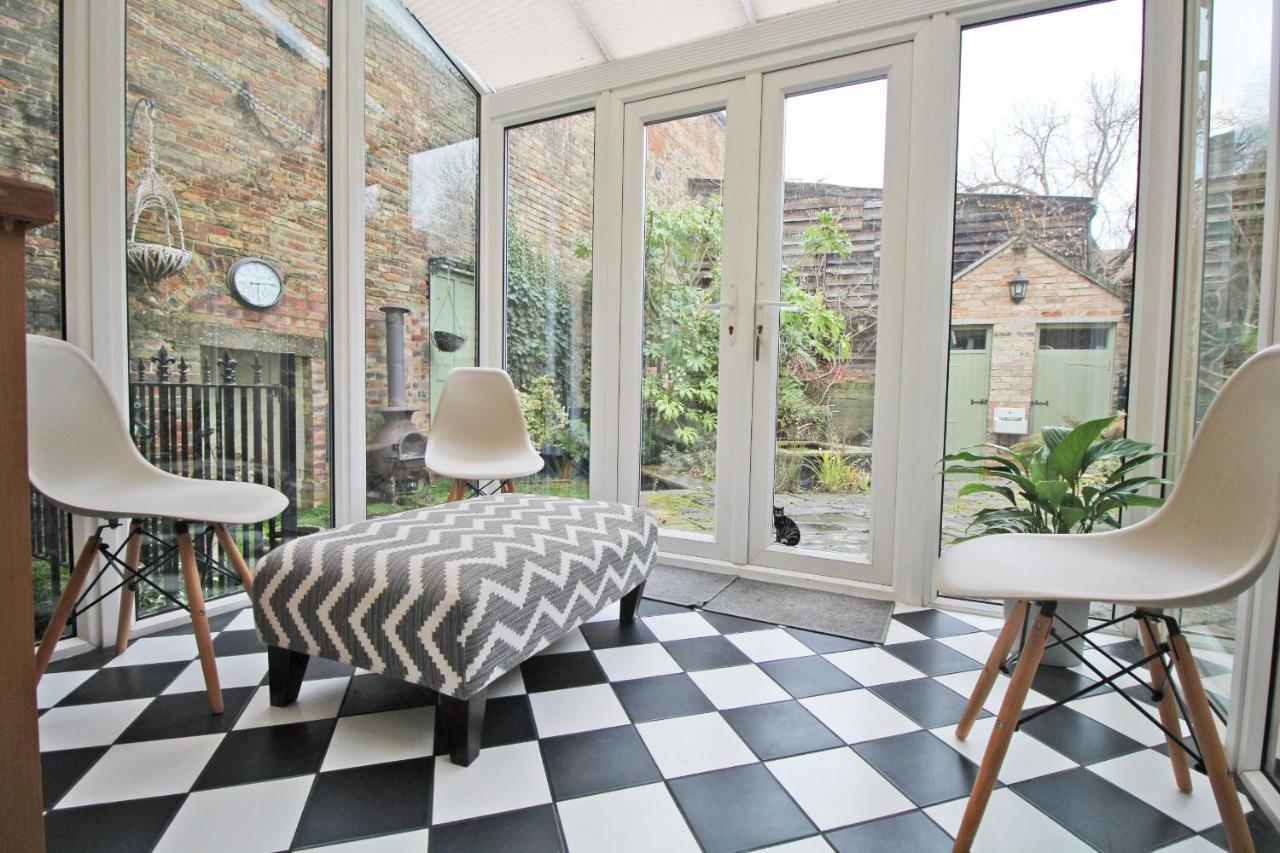 Unique Cambridgeshire Home Full Of Character Ely Exteriör bild