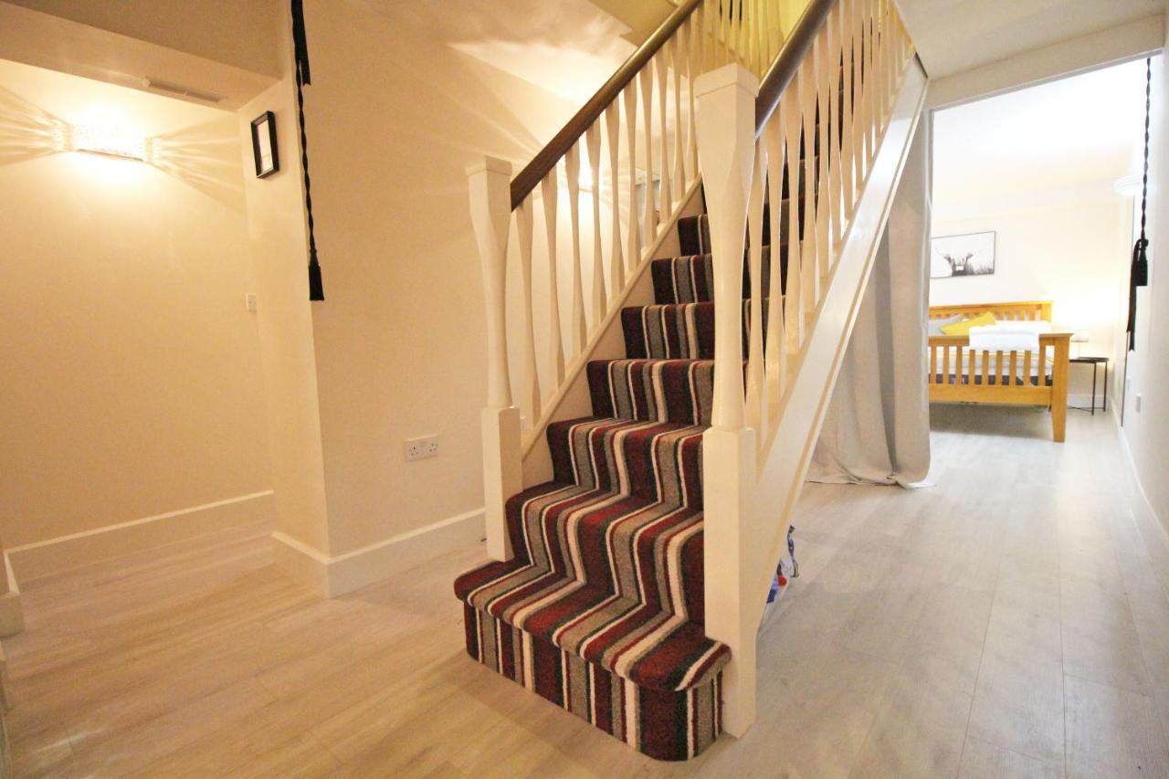 Unique Cambridgeshire Home Full Of Character Ely Exteriör bild